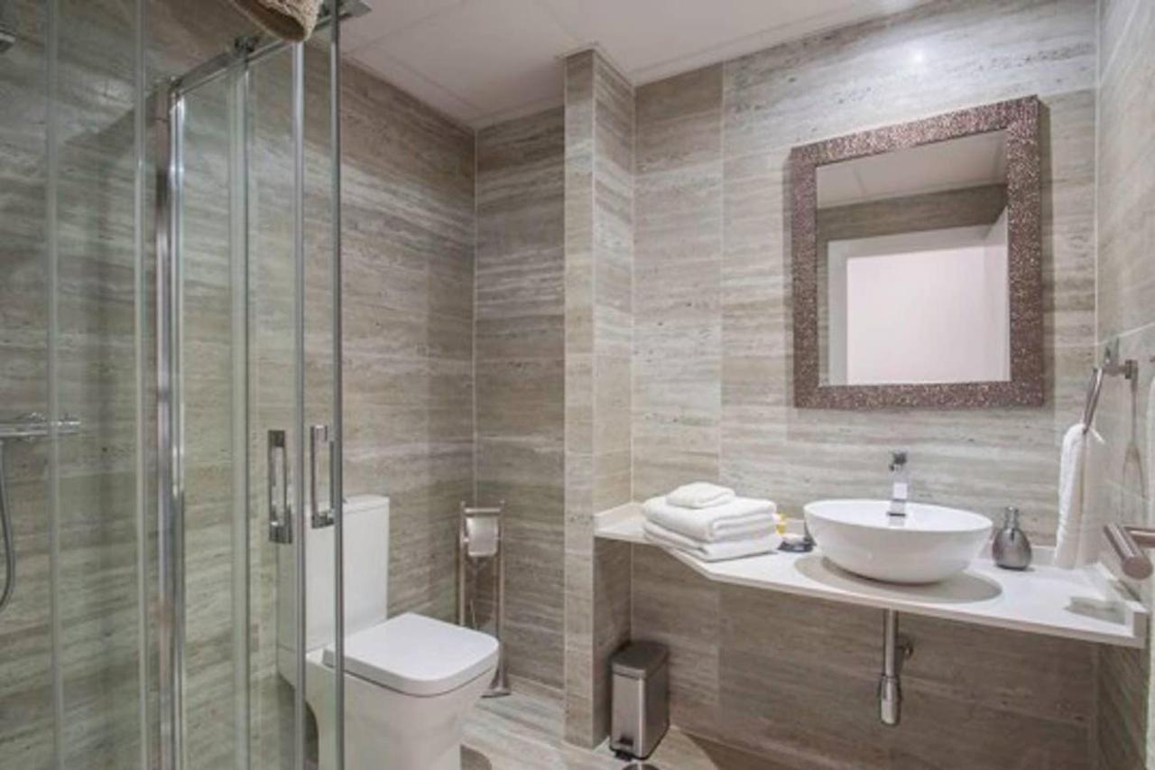 Apartamento New Front Line Beach-golf La Alcaidesa San Roque The Links 1 *